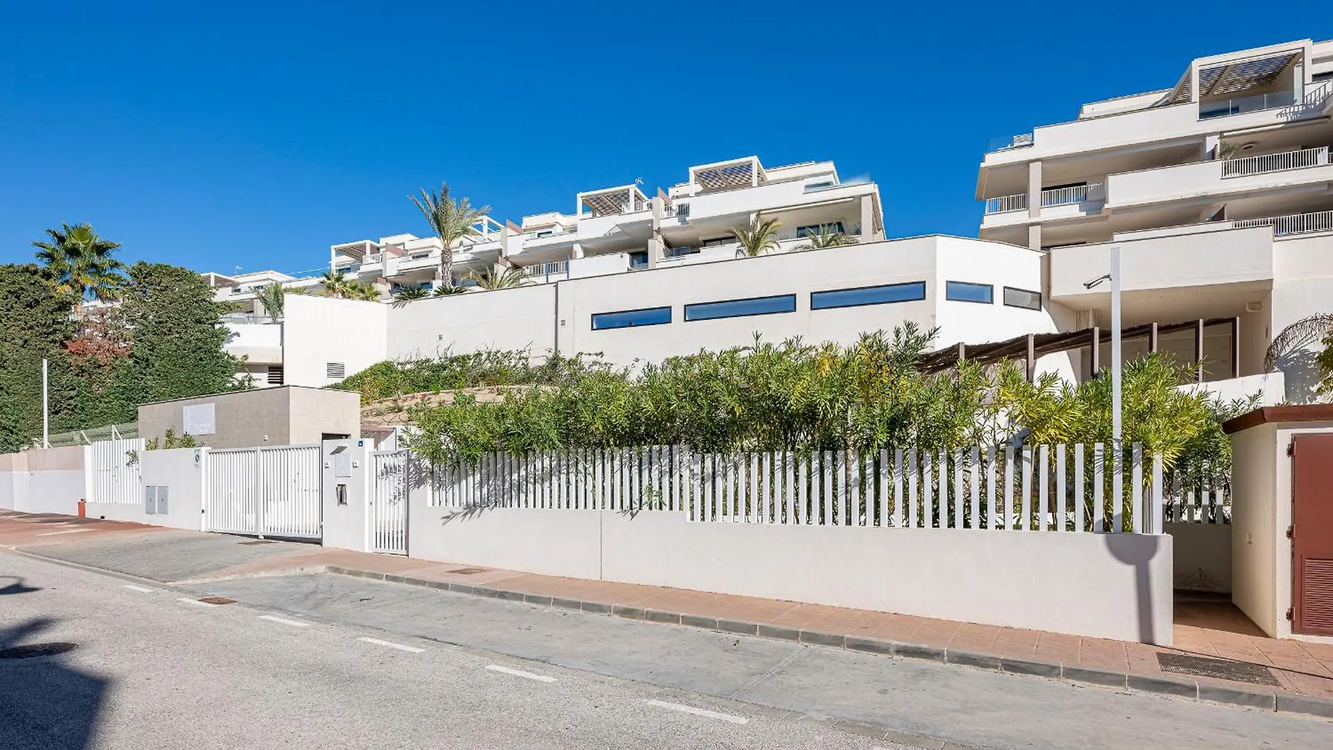 Modern Flat With 2 Bedrooms, Terrace, And Pool In Cala De Mijas La Cala De Mijas Apartamento