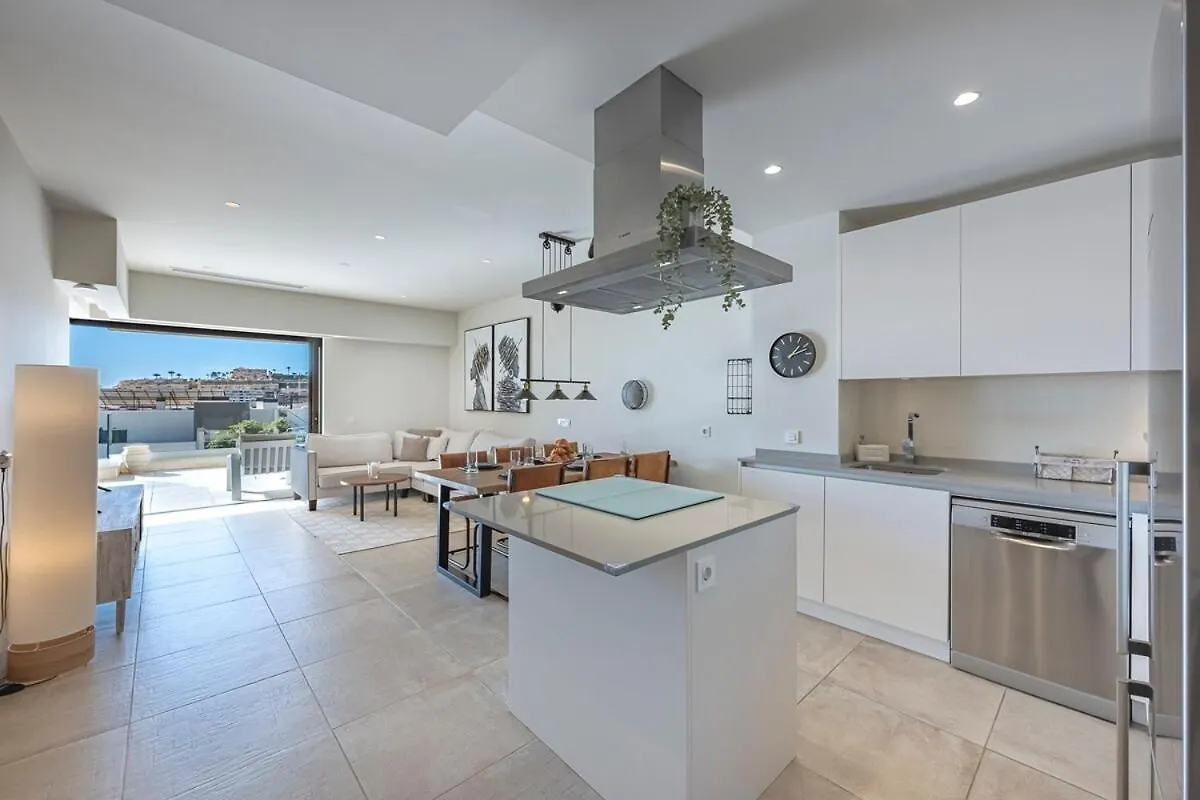 Apartment Modern Flat With 2 Bedrooms, Terrace, And Pool In Cala De Mijas La Cala De Mijas