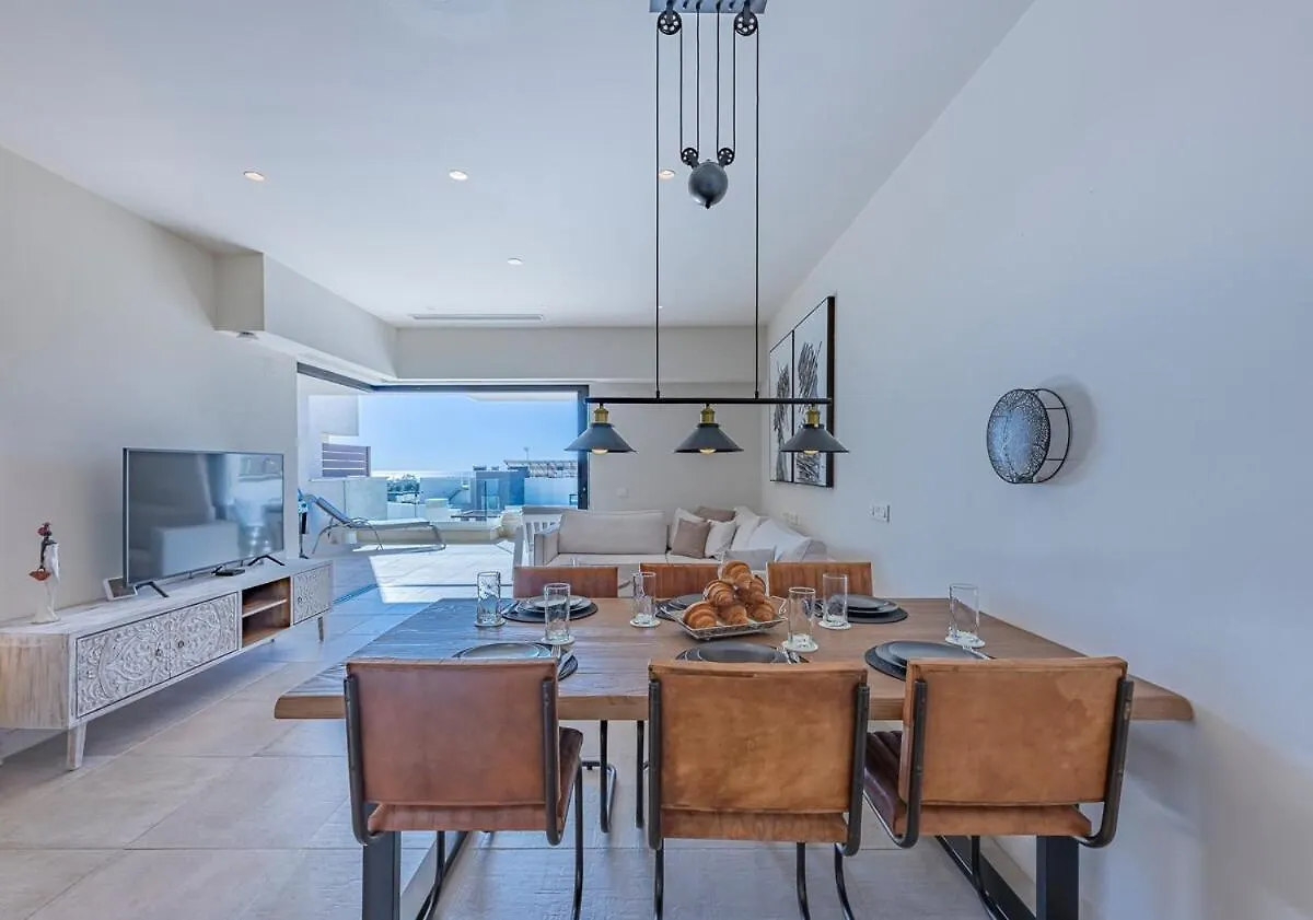 Modern Flat With 2 Bedrooms, Terrace, And Pool In Cala De Mijas La Cala De Mijas 0*,  Spain