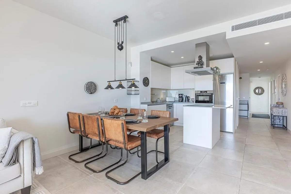 Modern Flat With 2 Bedrooms, Terrace, And Pool In Cala De Mijas La Cala De Mijas 0*,
