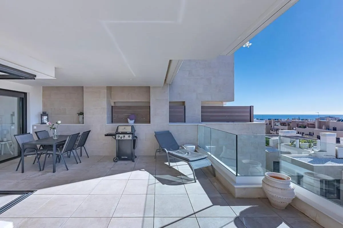 Apartment Modern Flat With 2 Bedrooms, Terrace, And Pool In Cala De Mijas La Cala De Mijas