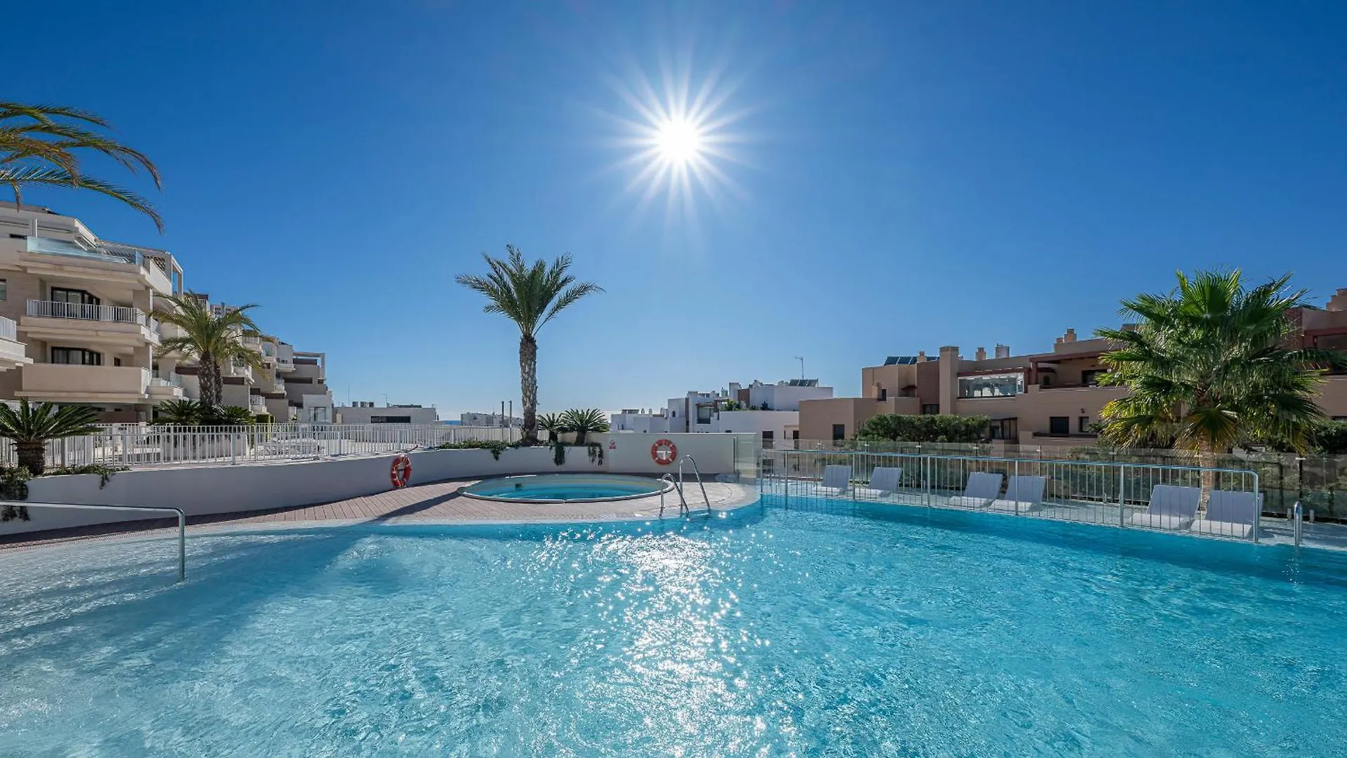 Modern Flat With 2 Bedrooms, Terrace, And Pool In Cala De Mijas La Cala De Mijas