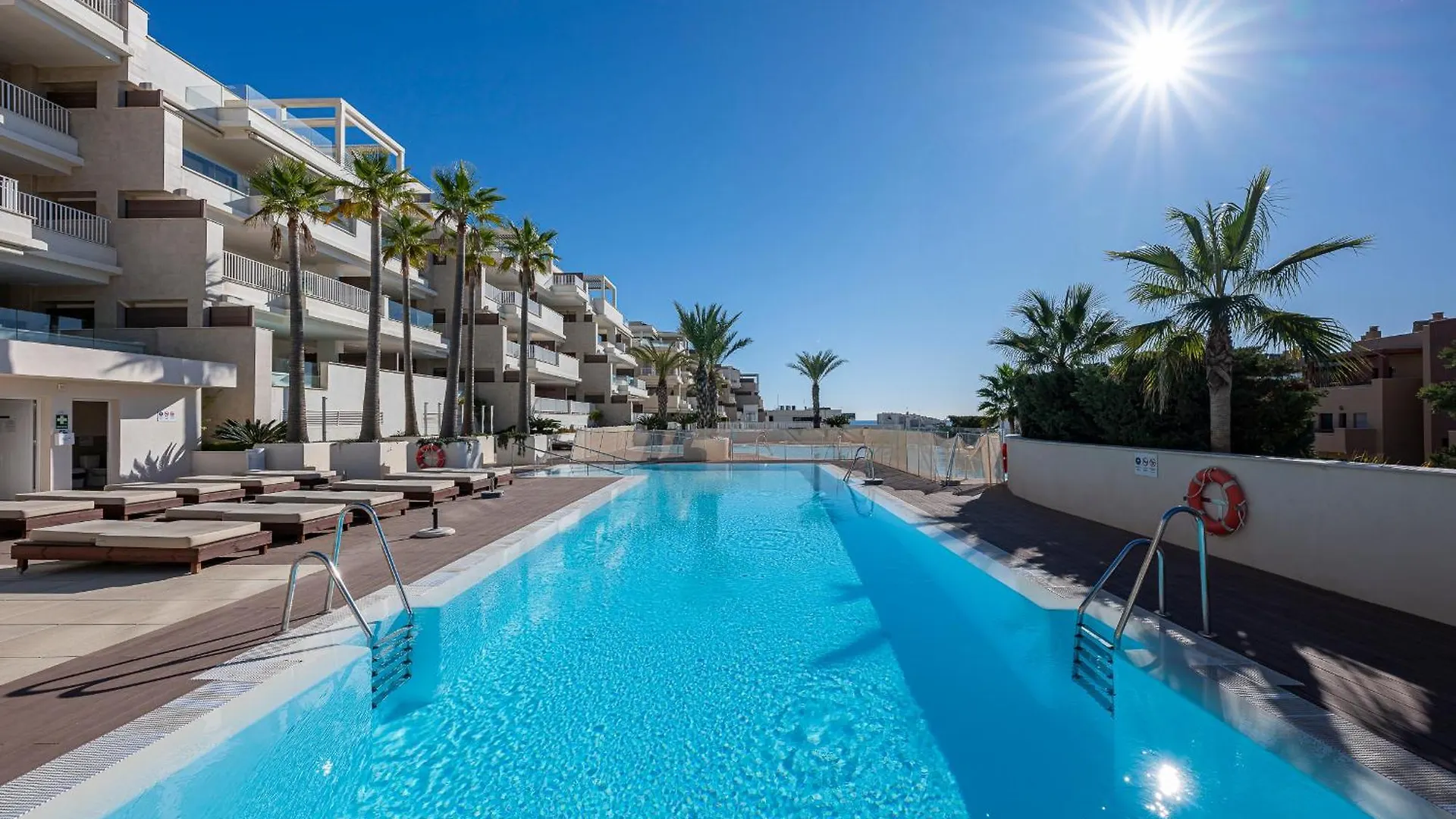 Modern Flat With 2 Bedrooms, Terrace, And Pool In Cala De Mijas La Cala De Mijas Apartment