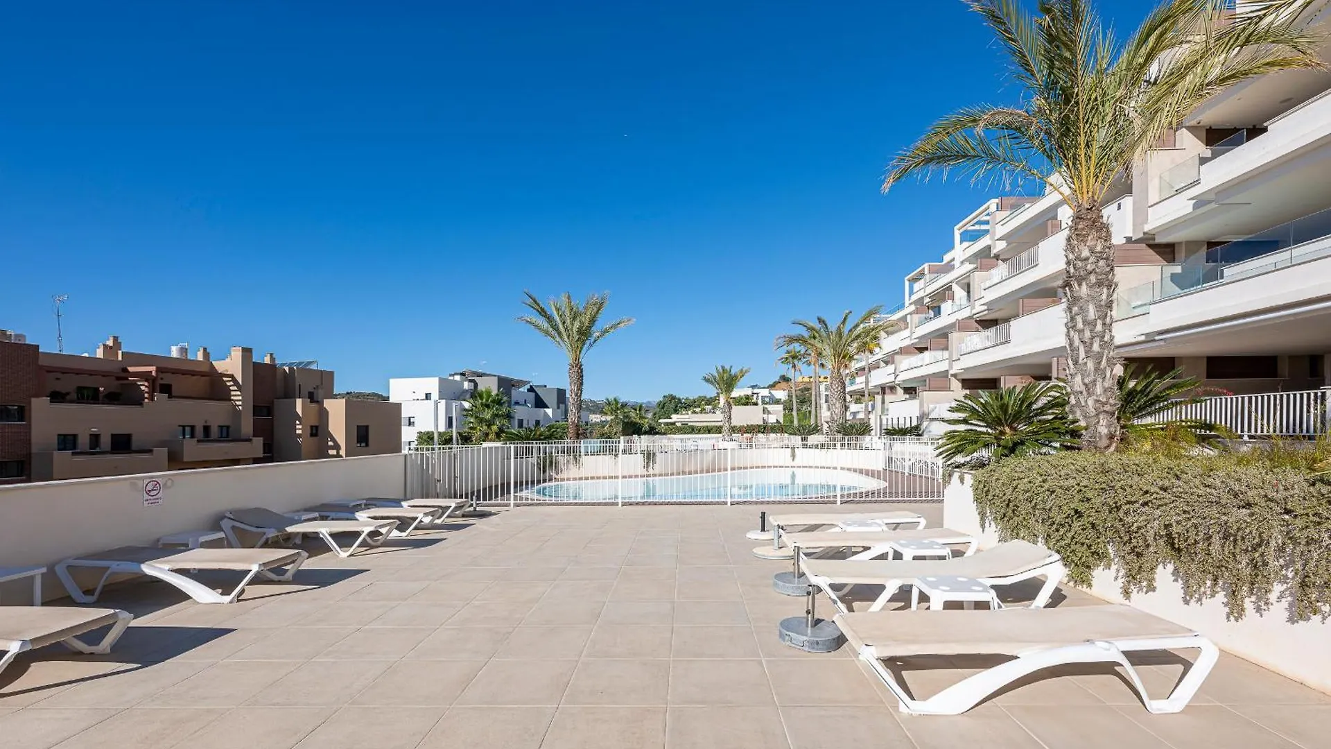 Modern Flat With 2 Bedrooms, Terrace, And Pool In Cala De Mijas La Cala De Mijas 0*,