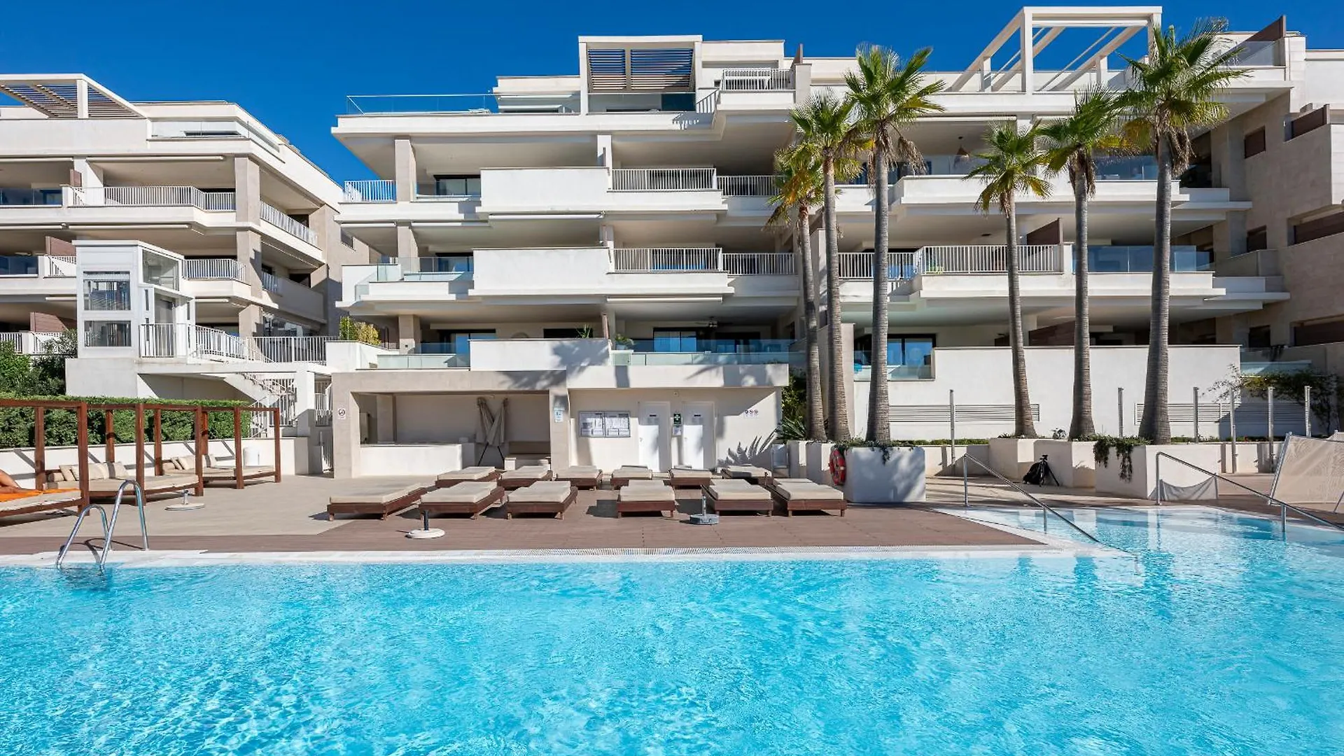 Modern Flat With 2 Bedrooms, Terrace, And Pool In Cala De Mijas La Cala De Mijas
