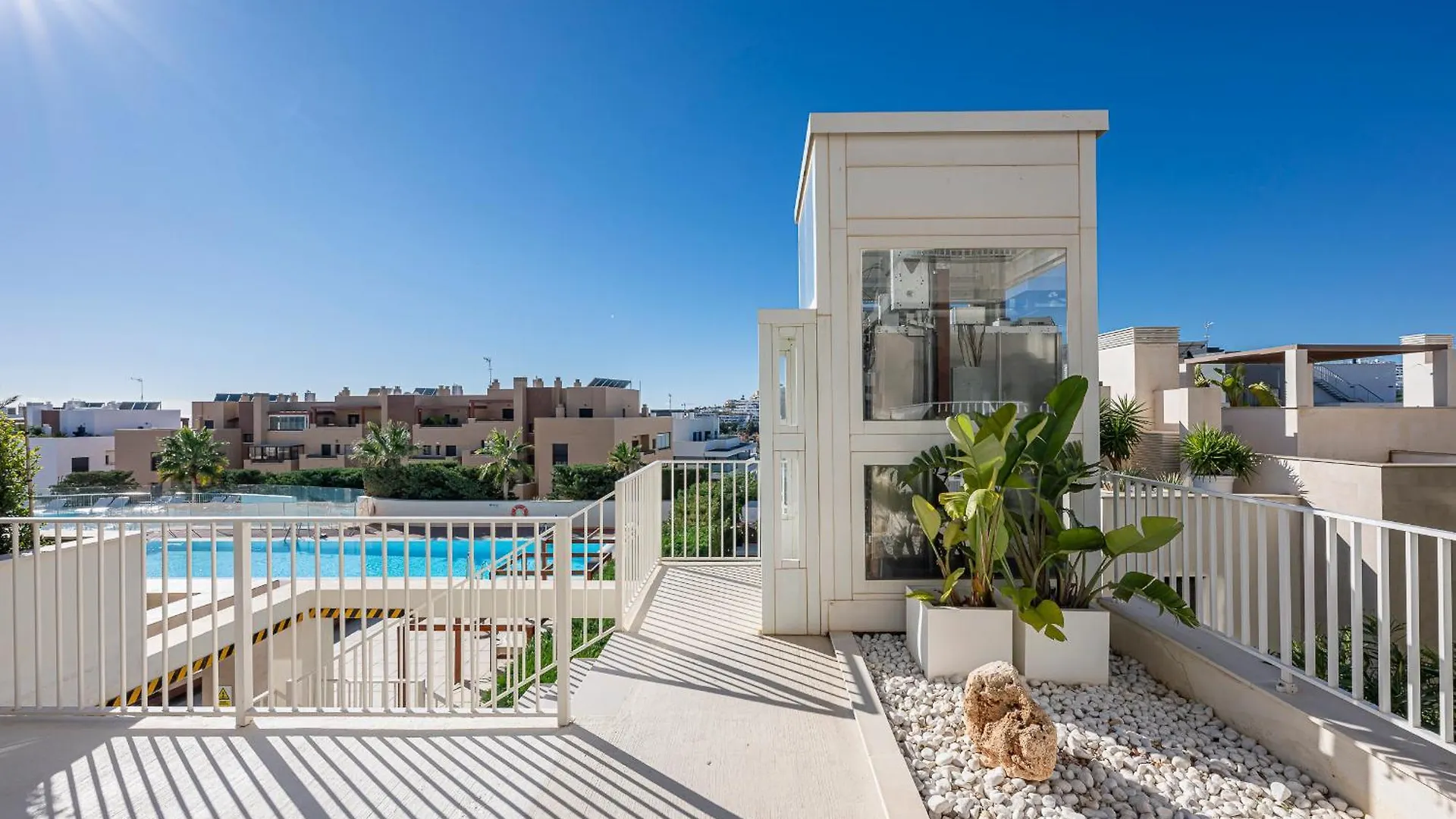 Apartment Modern Flat With 2 Bedrooms, Terrace, And Pool In Cala De Mijas La Cala De Mijas